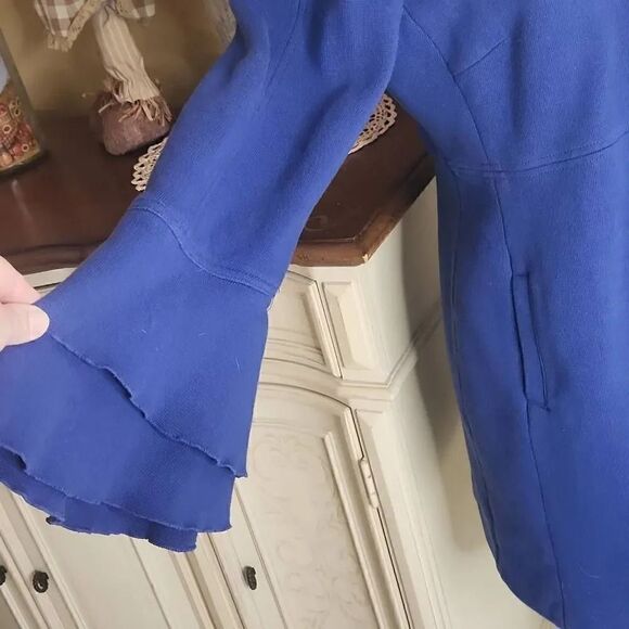 INC international concepts blue coat ruffle sleeves women's size Large - Picture 2 of 6